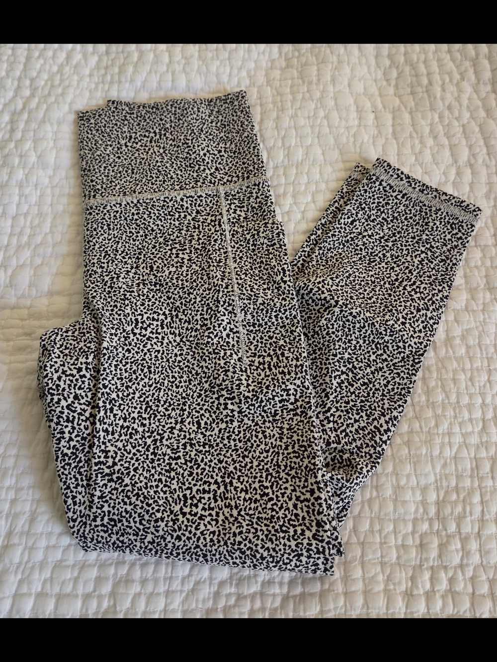 Athleta Stash II Textured Tight